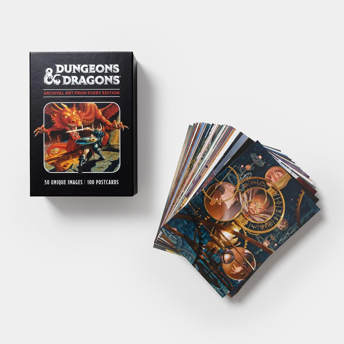 Dungeons & Dragons: 100 Postcards - Archival Art from Every Edition