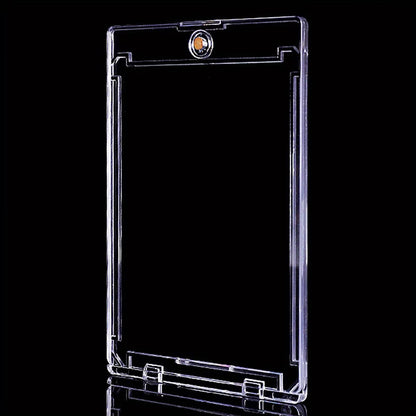 Clear magnetic card holder for Pokémon and MTG cards