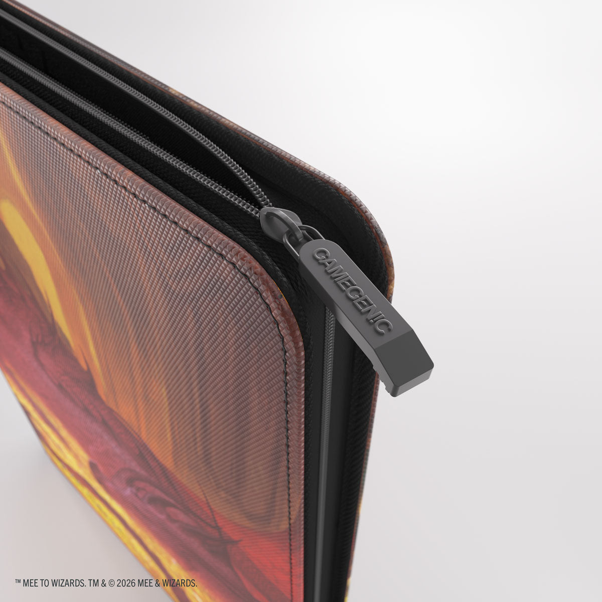 Gamegenic MTG The Hobbit Smaug's Mox Amber Zip-Up Album - zip closure detail