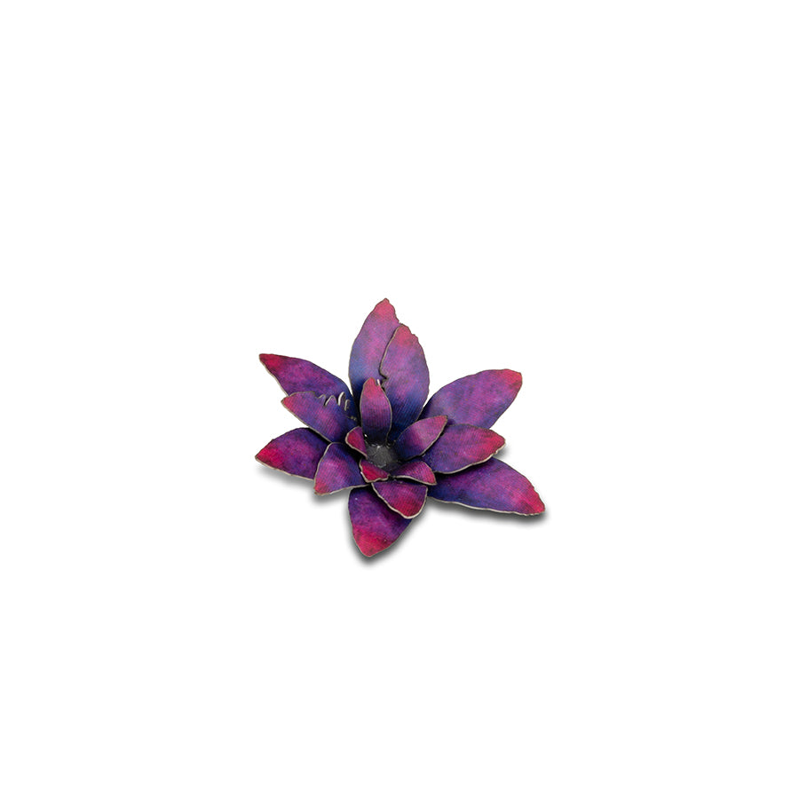 Close-up of an assembled Alien Rosette laser-cut plant showing realistic leaf shape, colour and fine cut details.